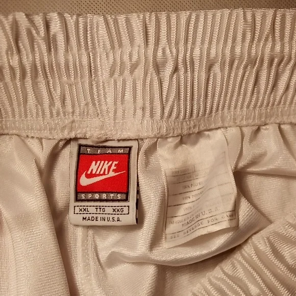 Vintage Kansas City Jay hawks shorts xxl Athletic